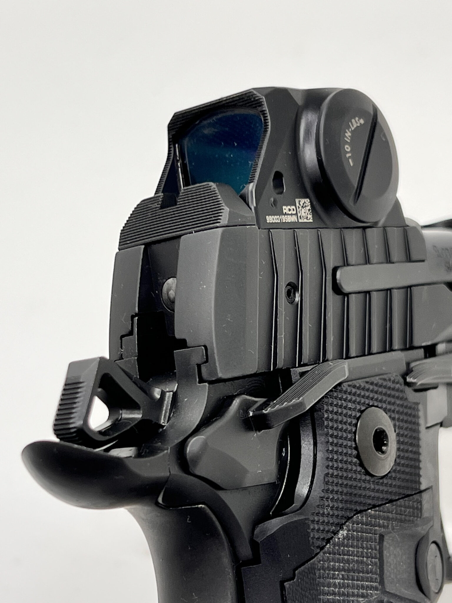 New SIG SAUER P211-GTO RXSL – 9MM – 4.4″ BULL BARREL w/MACH30 ...