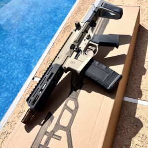 New Q LLC HONEY BADGER 300BLK - 7" MATCH GRADE BARREL - 1:5 TWIST w/ADJUSTABLE GAS BLOCK - TAN/GRAY PISTOL w/BRACE